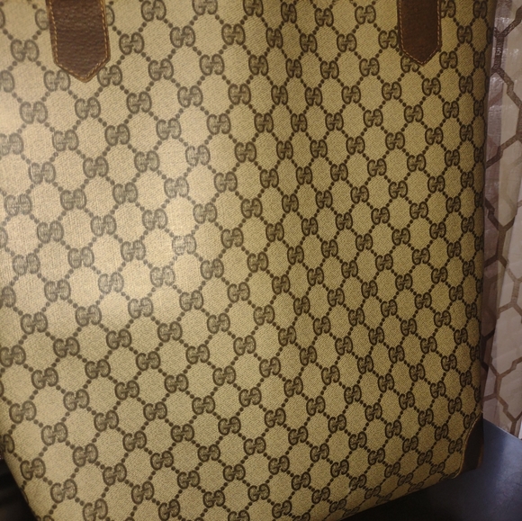 Gucci tote well kept condition - Picture 7 of 15